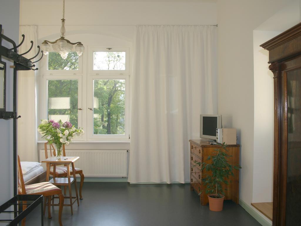 Therese-Malten-Villa Dresden Rum bild
